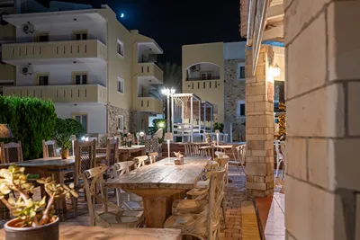 Nikos Apartments Stalis
