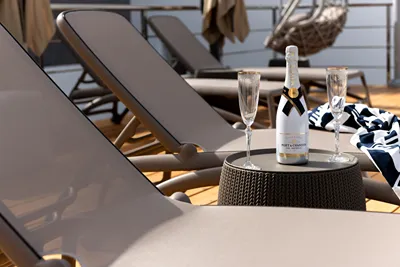 Deluxe Suites Santorini