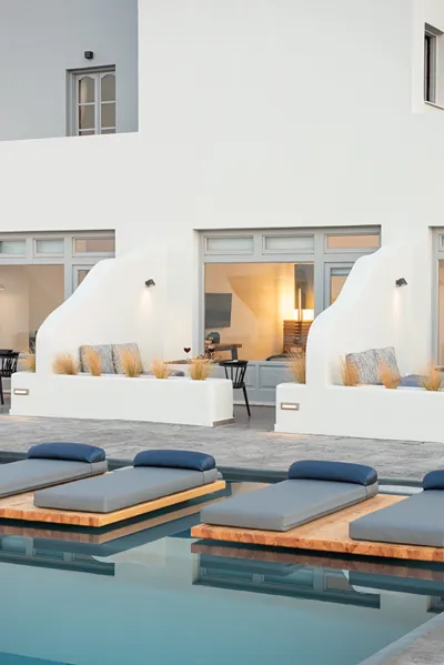 Volcanic Arc Santorini Suites