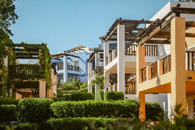 Candia Park village