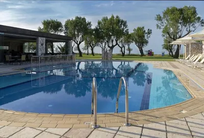LITO BEACH HOTEL
