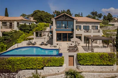 Villa Karmaniolos