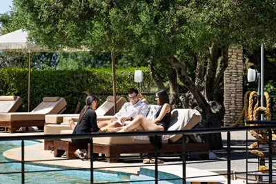 Ohana Hotel