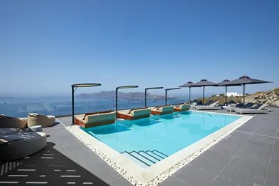 Oia Suites Santorini