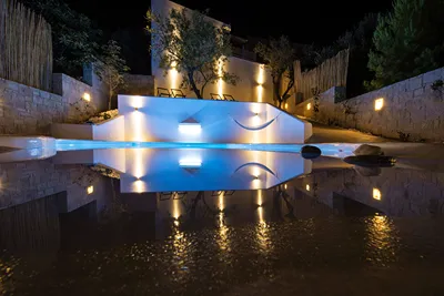 Bohemian Blue Crete
