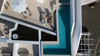 Omna Caldera Suites