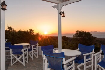 Unique Galini Oia - Adults Only