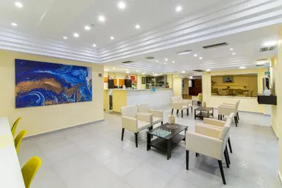 Triton Hotel