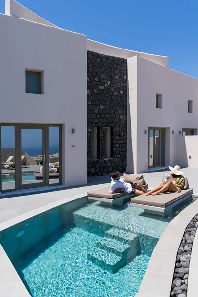 Lavadoze Luxury Suites