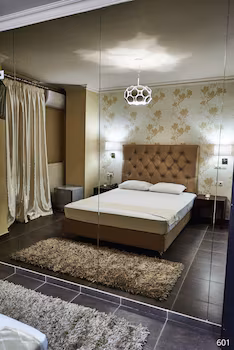 Atlantic Hotel