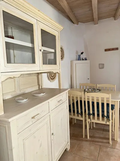 Nesa Paros