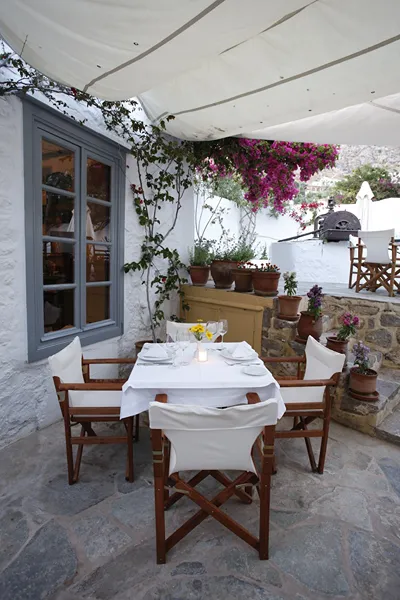 Bratsera Hotel Hydra