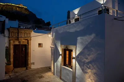 InLindos Villa