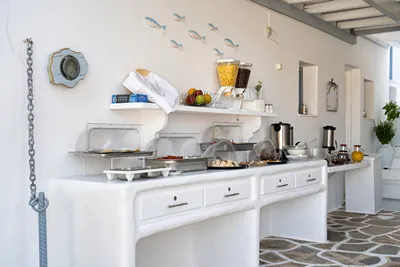 Iris Hotel Paros