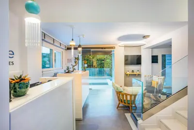 Mirablue Luxury Residences