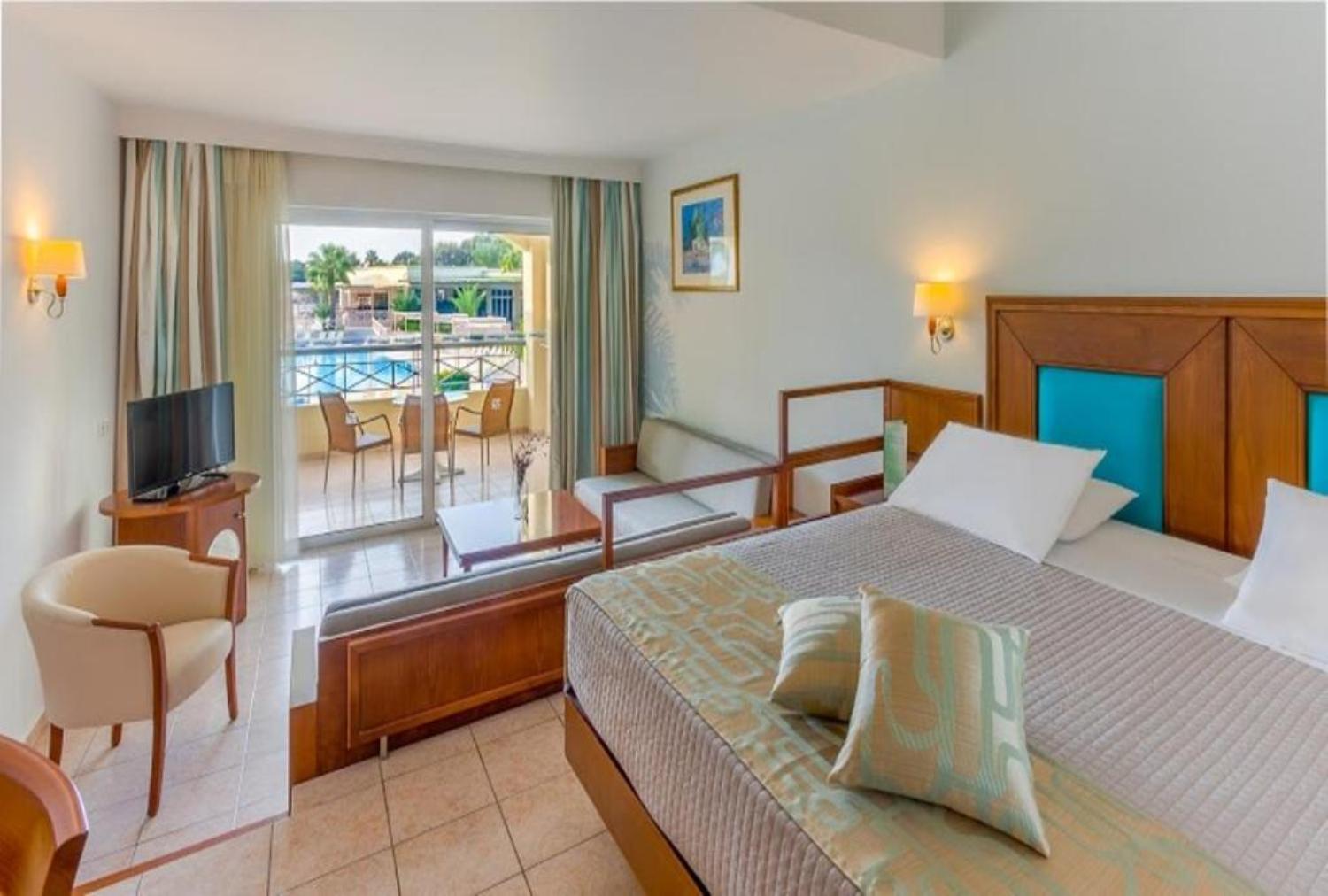 Kipriotis Maris Suites by Anayia All Inclusive Resorts