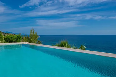 Pelagos Beach Hotel