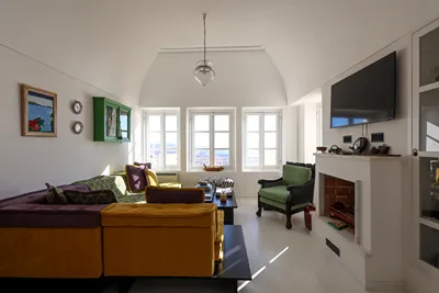 D' Aniel Mansion