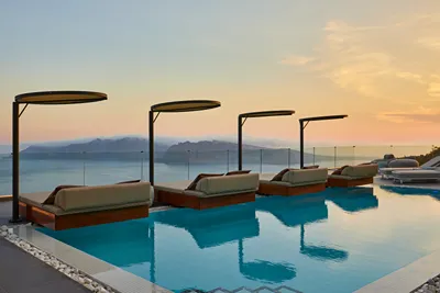Oia Suites Santorini