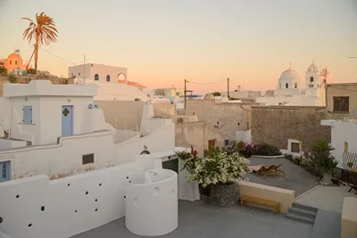 Elements Cave Suites