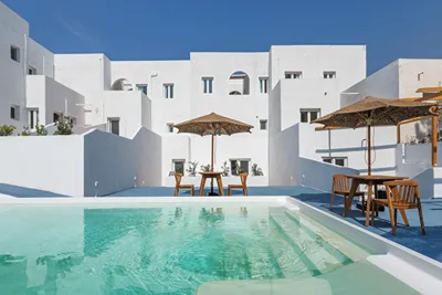 Voca Hotel & Suites