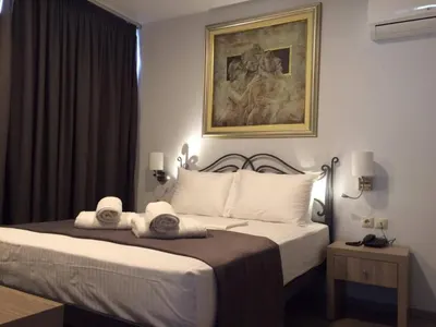 Argo Hotel