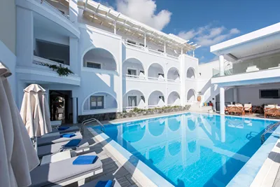 Blue Waves Hotel Santorini