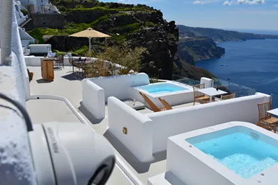 Cocoon Suites