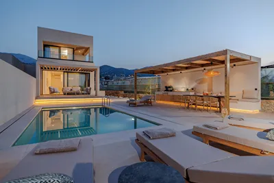 Sokratis LocoLux Villas & Suites
