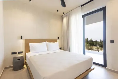 Pnoes Luxury Suites