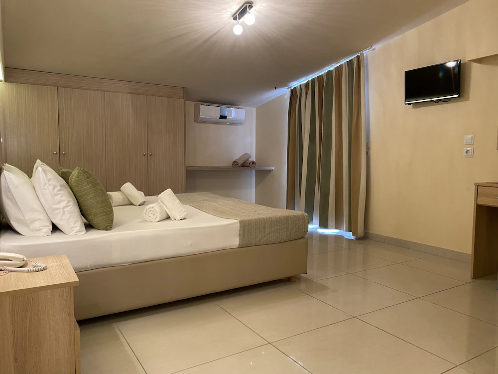 Porto Planos Beach Hotel