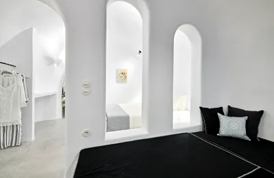 Cave Suite Oia