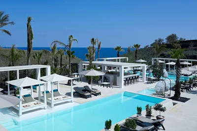 Aurora Luxury Suites Santorini