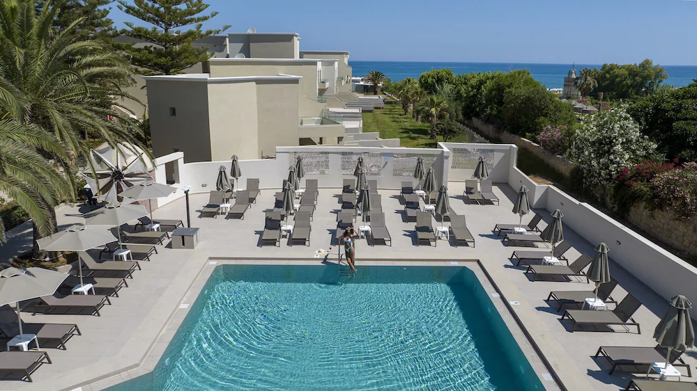 Vantaris Palace Hotel