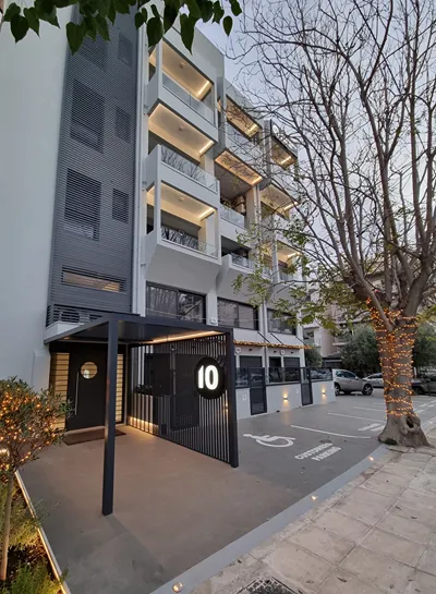 10 Apartments & Suites Athens