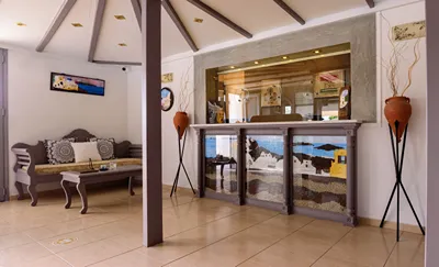 Smaragdi Hotel Santorini