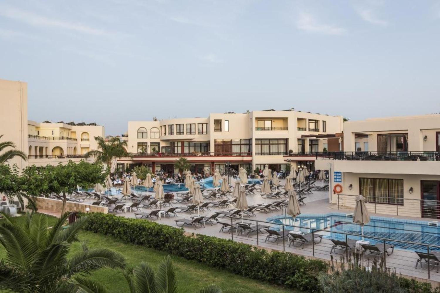 Vantaris Palace Hotel