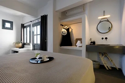 Santolia Art Suites Santorini