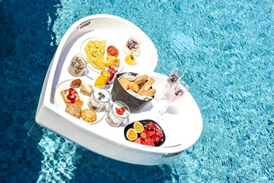 Tropicana Suites & Villas