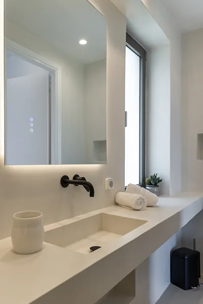 Aloni Suites Pollonia
