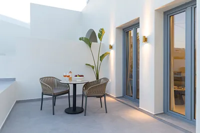 Maiandros Suites