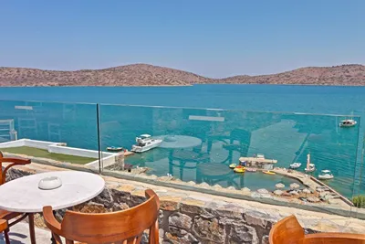 Royal Marmin Bay Boutique & Art Hotel