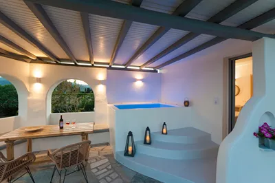 Anemones Studios & Suites