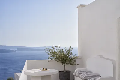 Mr & Mrs White Oia - Santorini