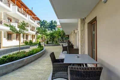 APANEMIA APARTMENTS by Flegra Collection