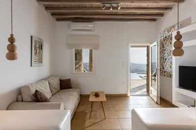 Mykonos Divino