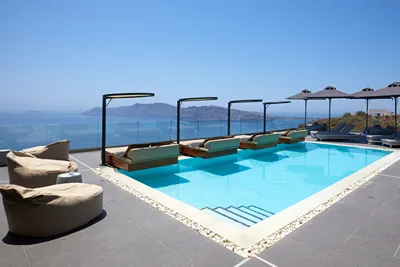 Oia Suites Santorini