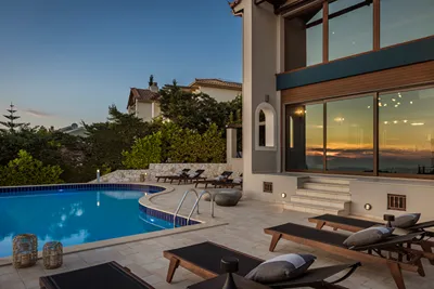 Villa Karmaniolos
