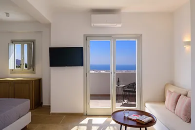 Elia Pyrgos Santorini