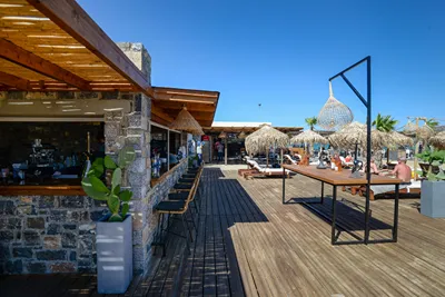 Royal Marmin Bay Boutique & Art Hotel